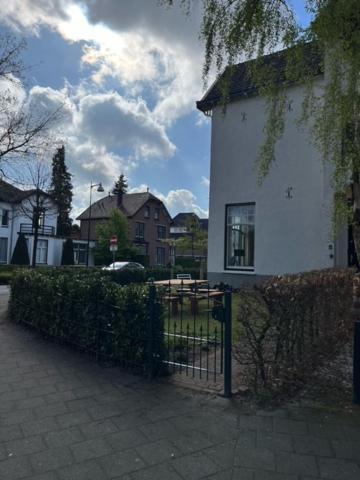 Luxe Kamer In Stadsvilla, Gratis Parkeren! Apeldoorn Eksteriør billede