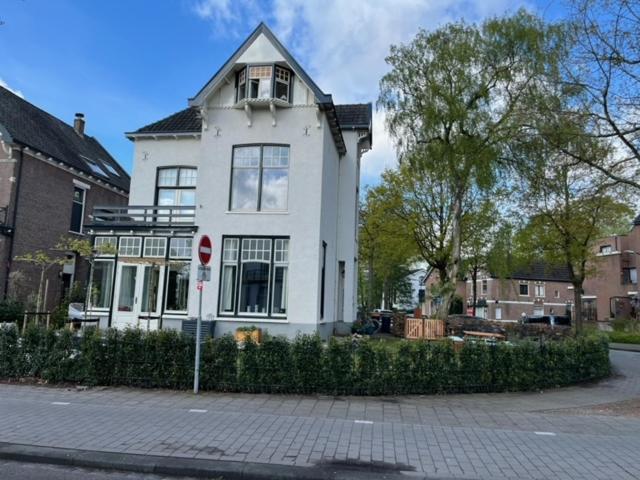 Luxe Kamer In Stadsvilla, Gratis Parkeren! Apeldoorn Eksteriør billede